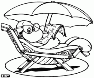 Pintar Home amb el diari a la platja