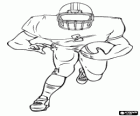 Jugador d'atac, running back, corrent amb la pilota a les mans durant un partit de futbol americà