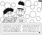 Epi i Blai amb el logo original anglès de Sesame Street. Barri Sèsam, la famosa sèrie educativa de televisió ha arribat a les 50 temporades. Els protagonistes són els coneguts titelles, els Muppets, una creació de Jim Henson de 1969